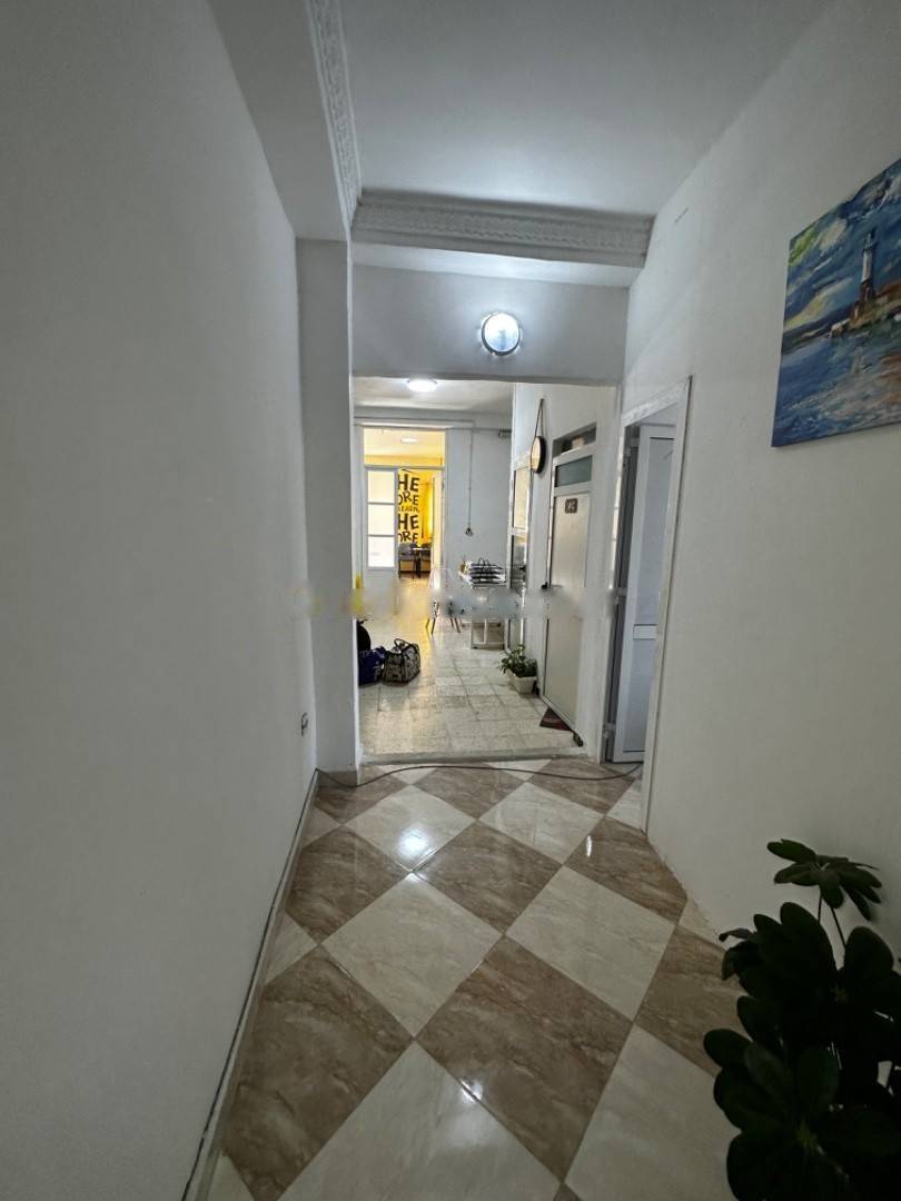 Location Appartement F4 Kouba