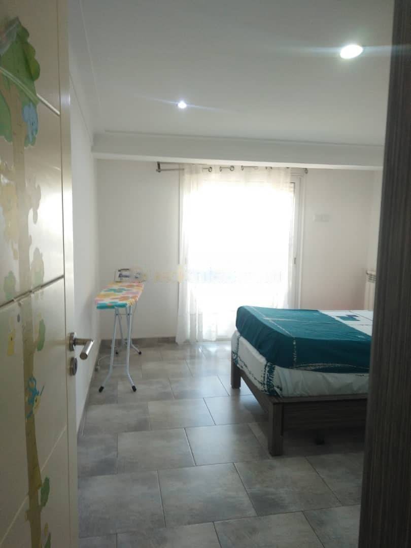 Location Appartement F5 Hydra