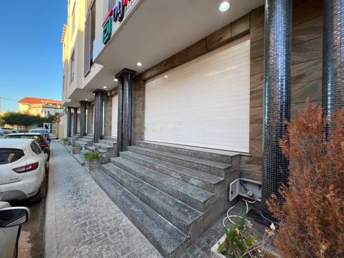 Location Local F4 Dely Ibrahim