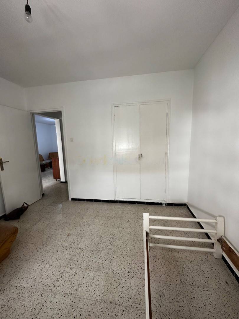 Location Appartement F3 Bir Mourad Rais