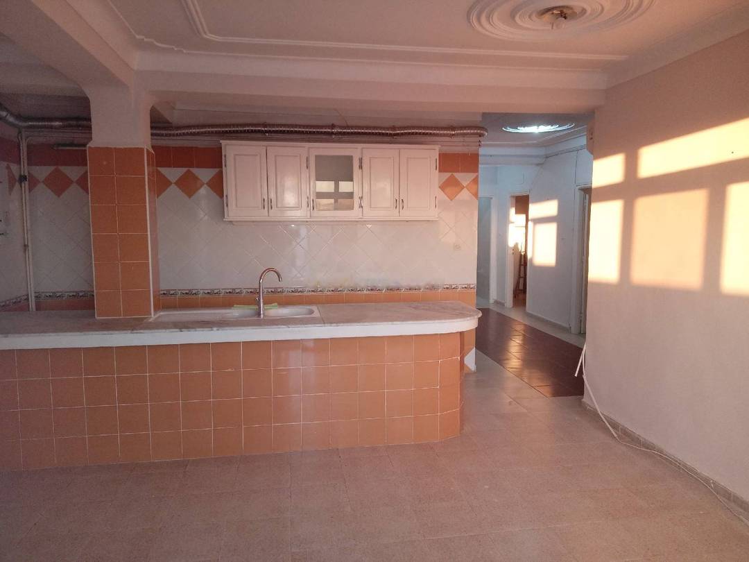 Location Appartement F4 El Achour