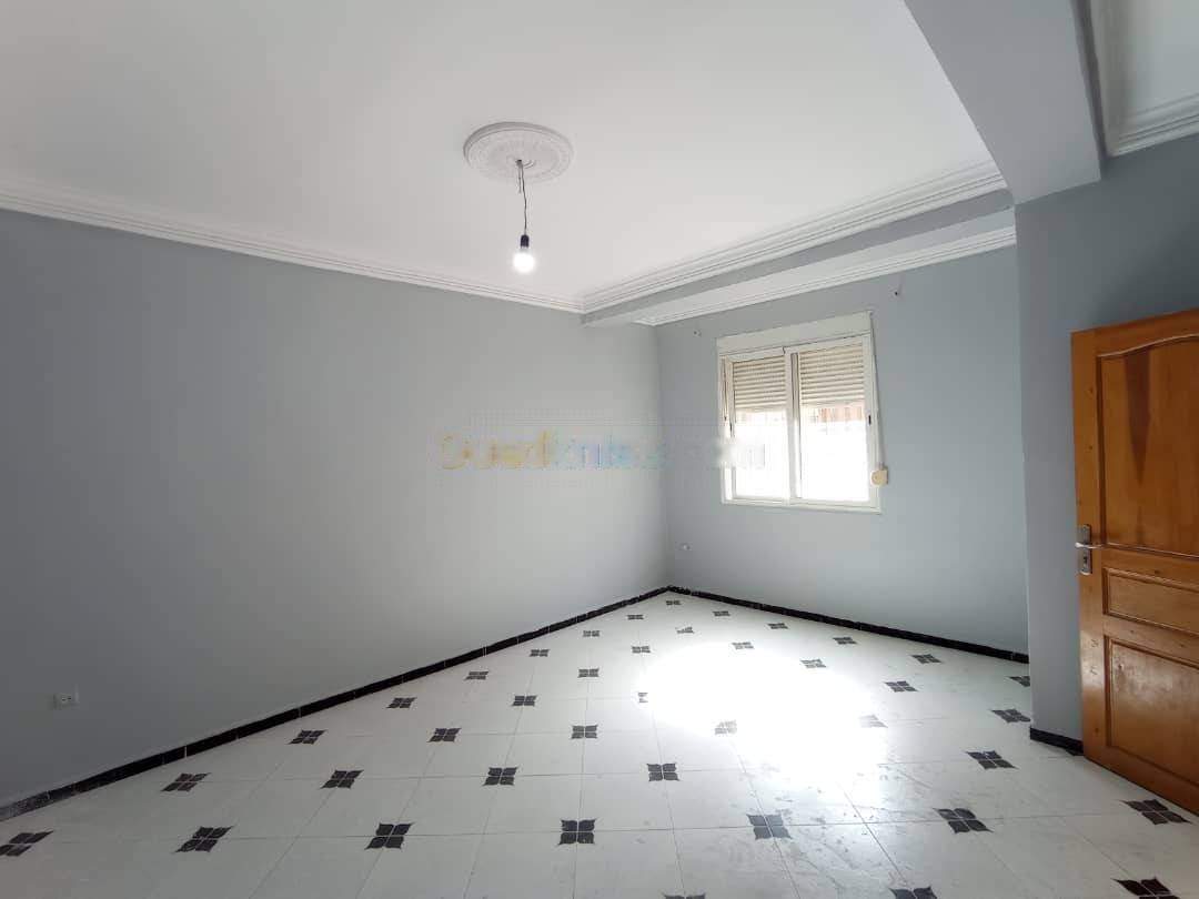 Location Niveau de villa F4 Bab Ezzouar