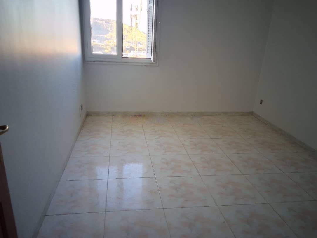 Location Appartement F3 El Biar