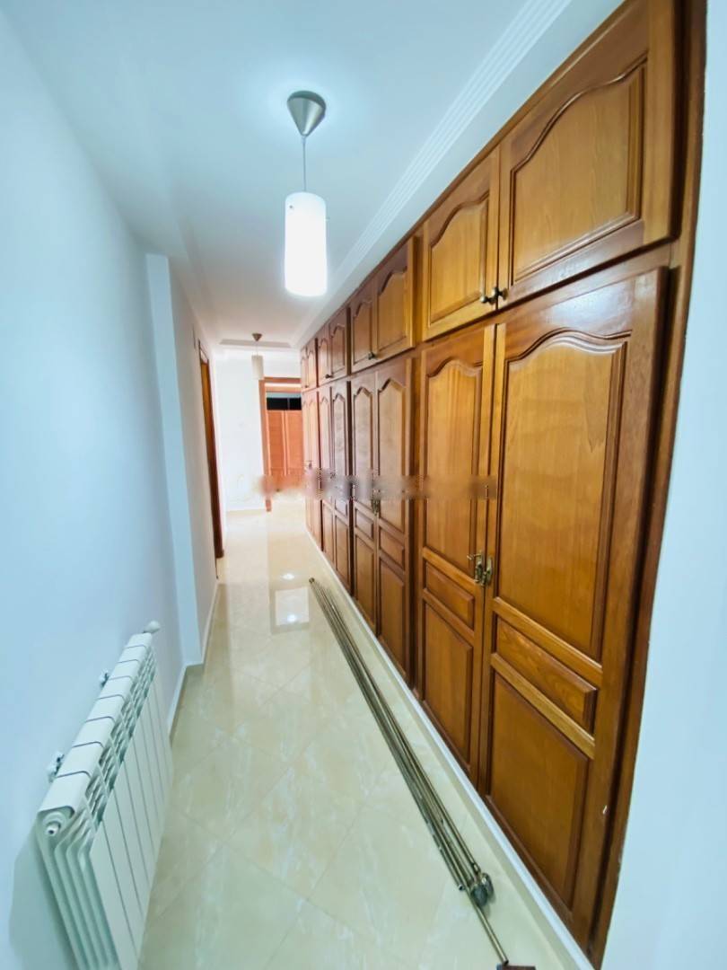 Location Appartement F4 Hydra