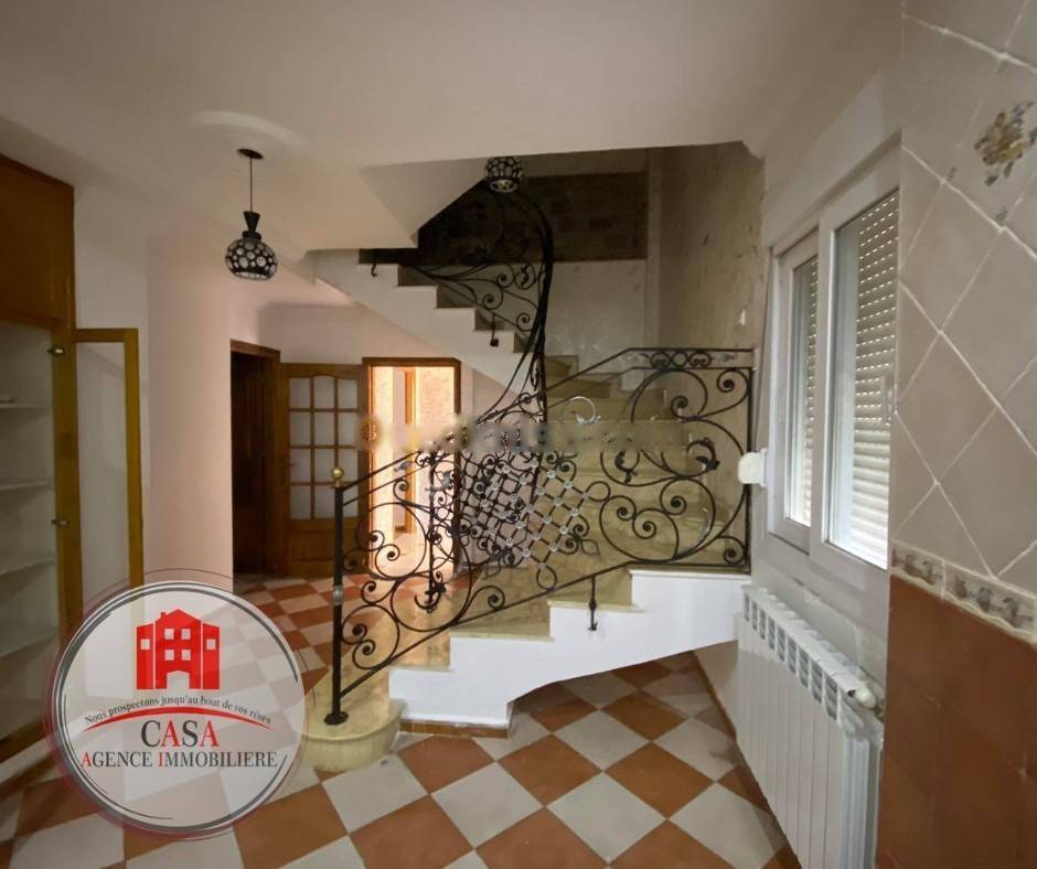 Location Appartement F6 Ain Benian