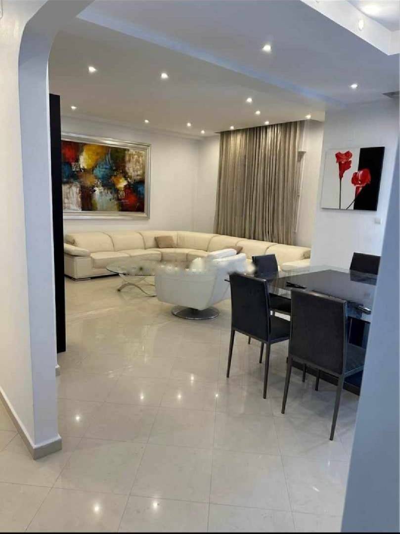 Location Appartement F4 Dely Ibrahim