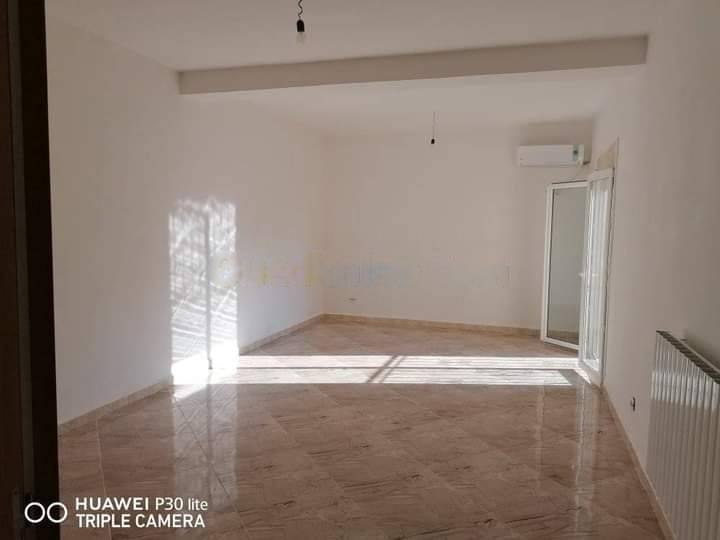 Location Appartement F5 Ain Benian