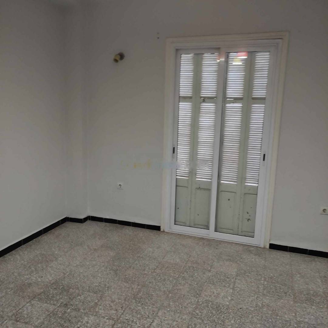 Location Appartement F3 Rouiba