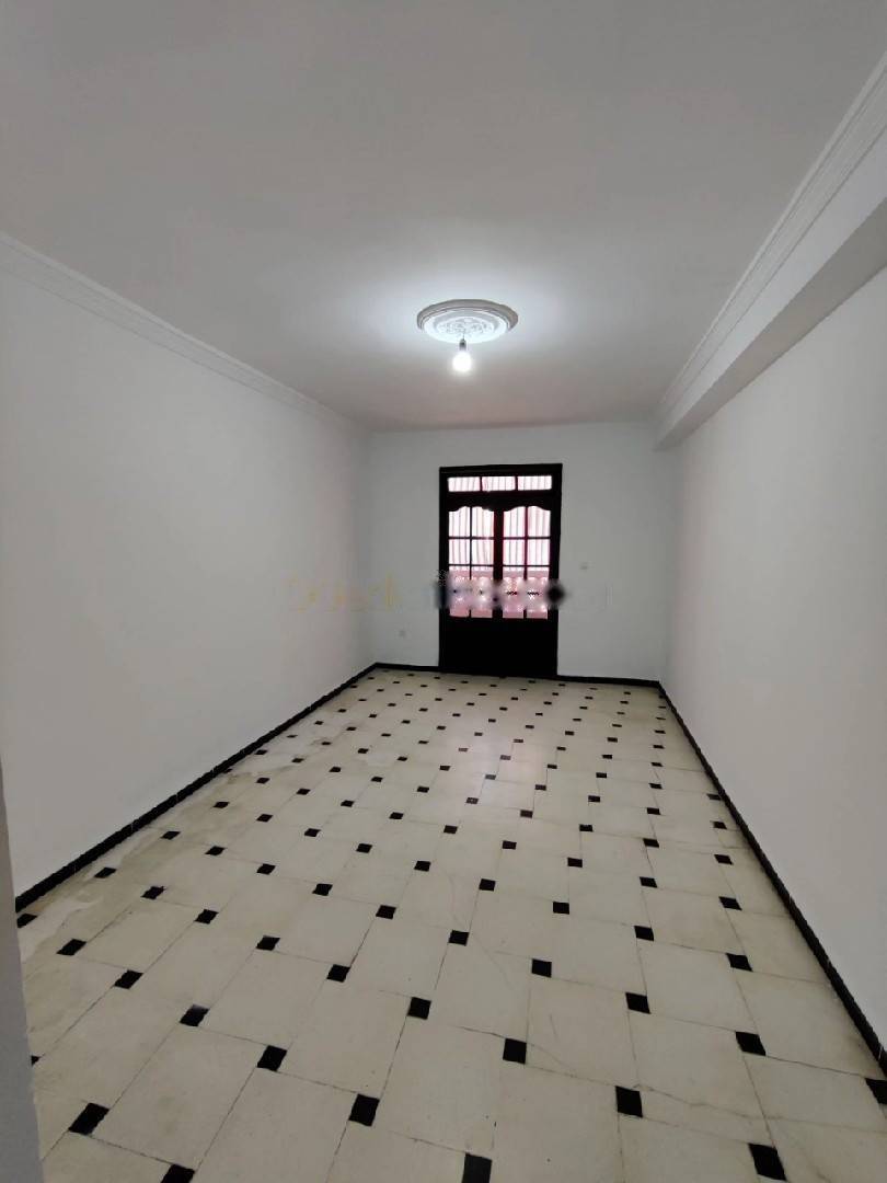 Location Appartement F4 Baraki