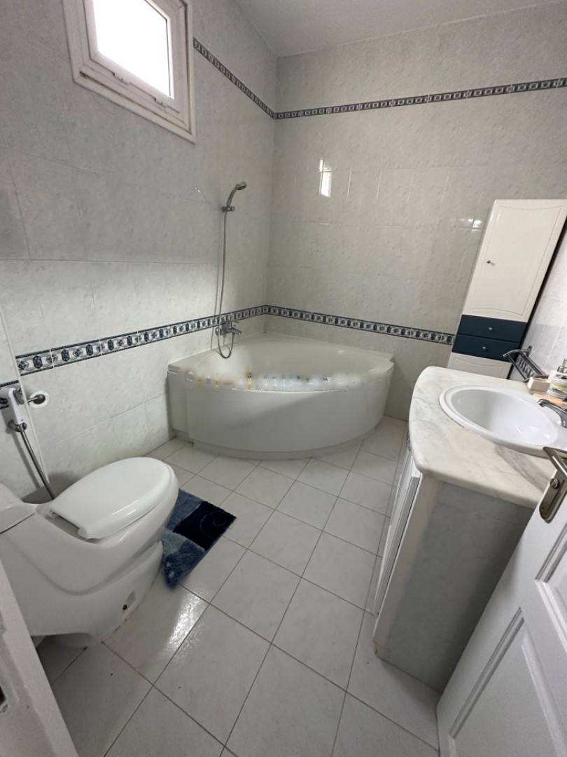 Location Appartement F4 Dely Ibrahim