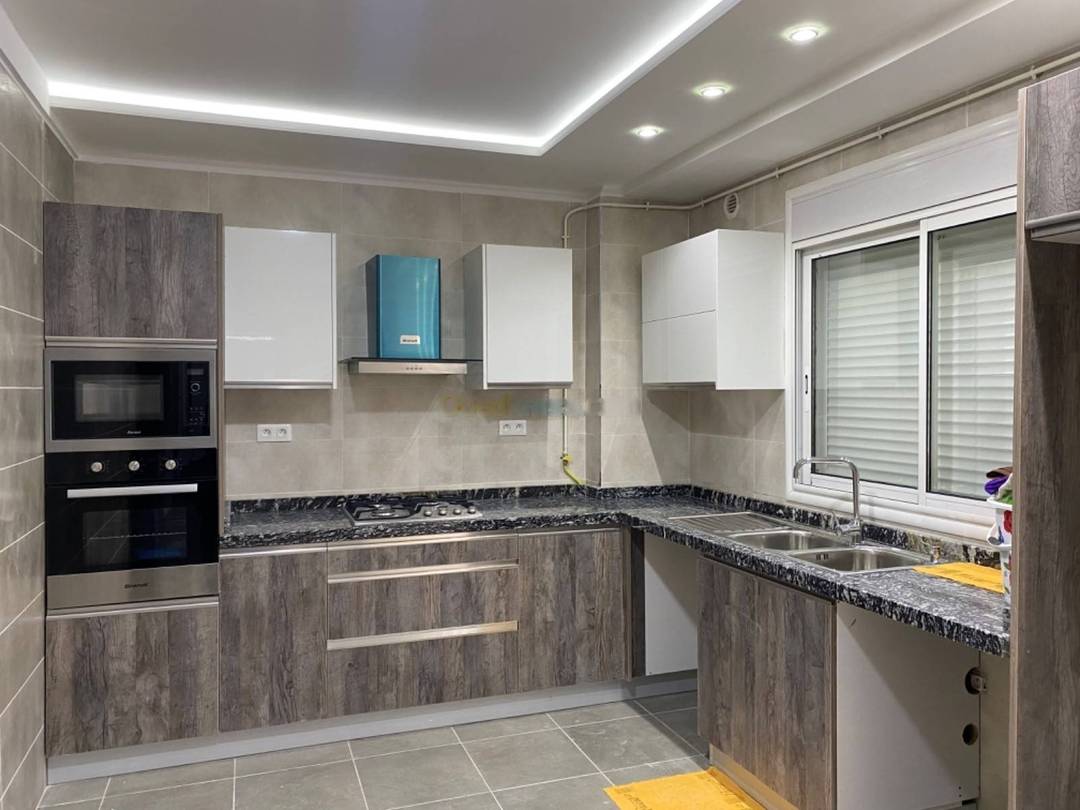 Location Appartement F4 Hydra