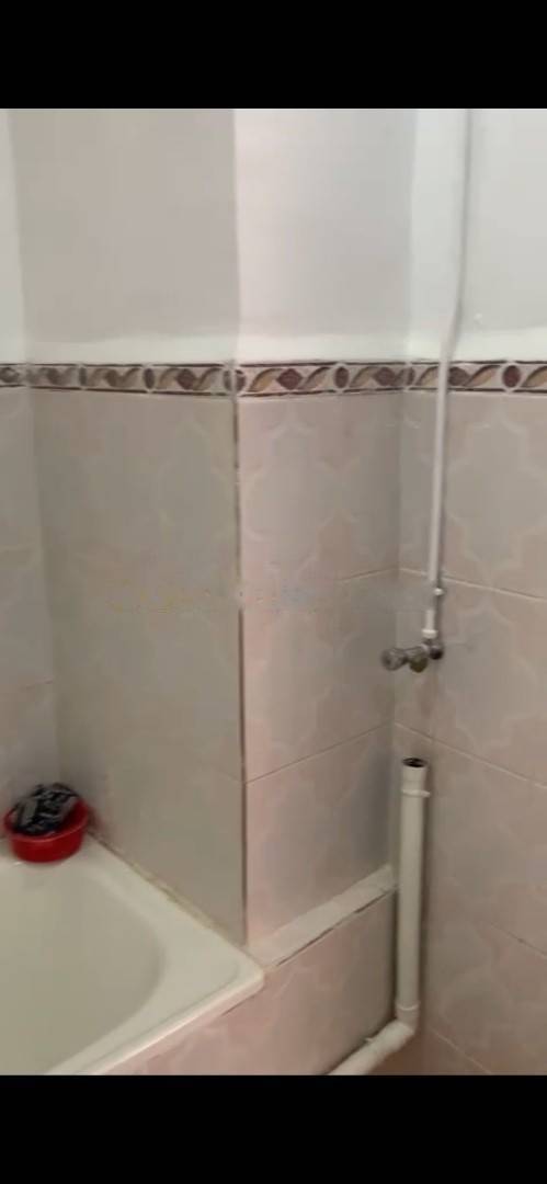 Location Appartement F03 Bouzareah