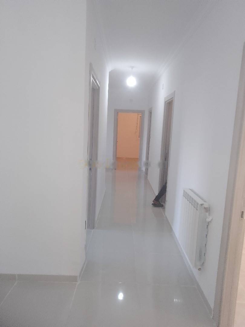 Location Appartement F4 Kouba