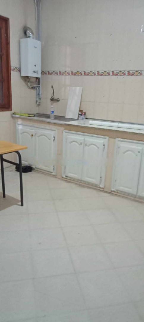 Location Niveau de villa F4 Bab Ezzouar