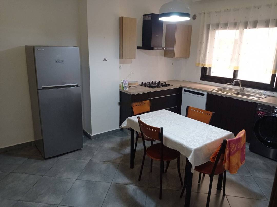 Location Appartement F3 Hydra