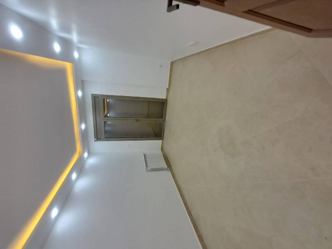 Location Appartement F4 Birkhadem