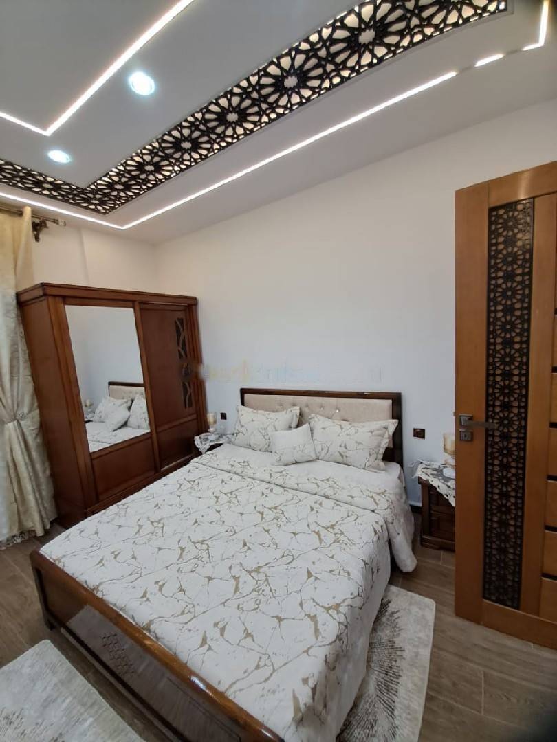 Vente Local F2 Bordj El Kiffan
