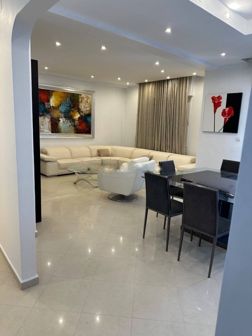 Location Appartement F4 Dely Ibrahim