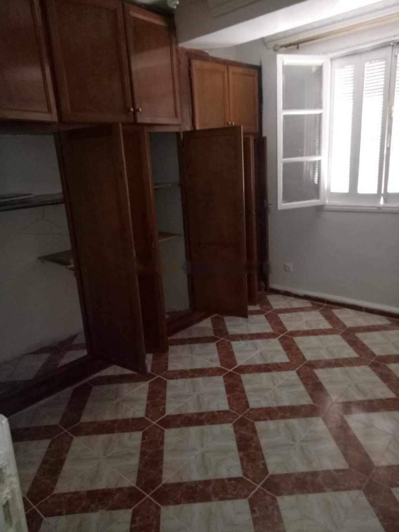 Location Appartement Birkhadem