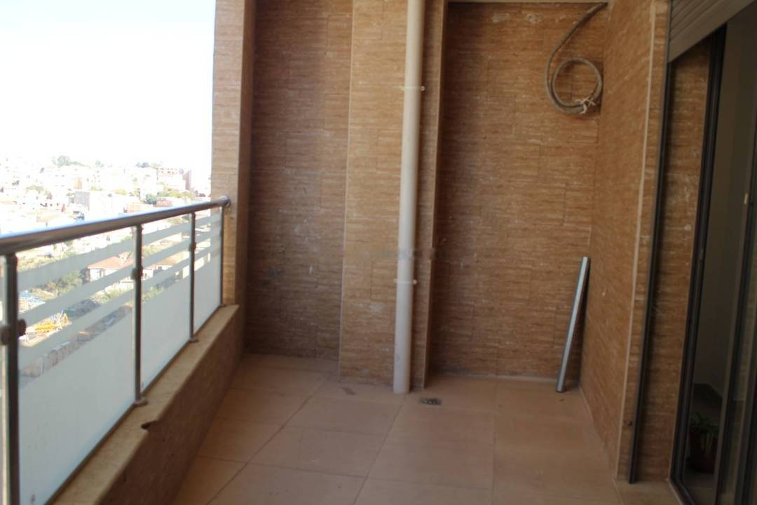 Location Appartement F4 Bir Mourad Rais