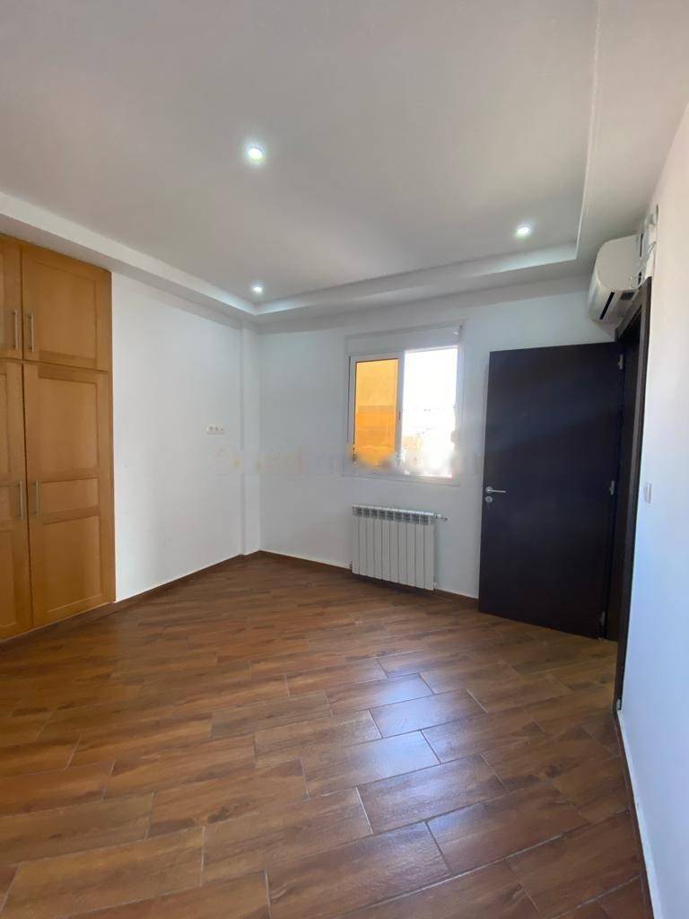 Location Appartement F4 Cheraga