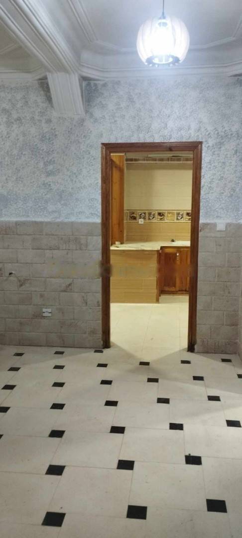 Location Niveau de villa F4 Birkhadem