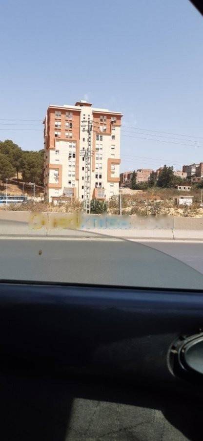 Vente appartement f3 baba hassen