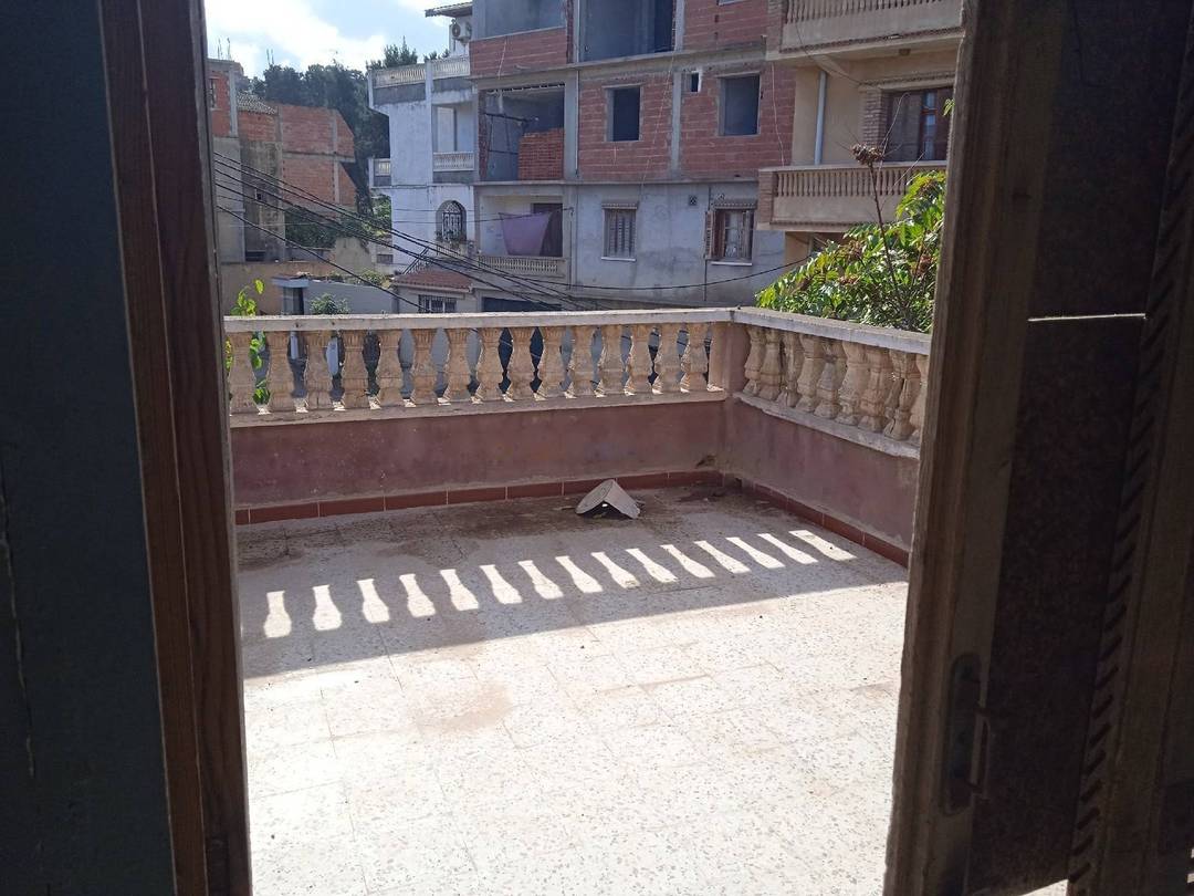 Location Appartement F4 Ain Benian