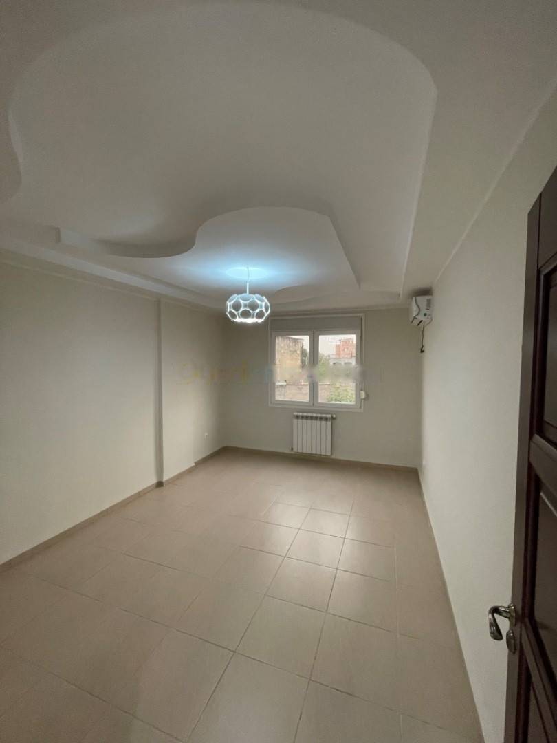 Location Appartement F3 Saoula