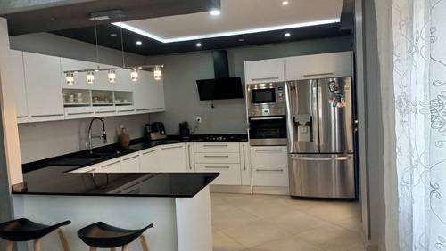 Location Appartement F4 Dely Ibrahim