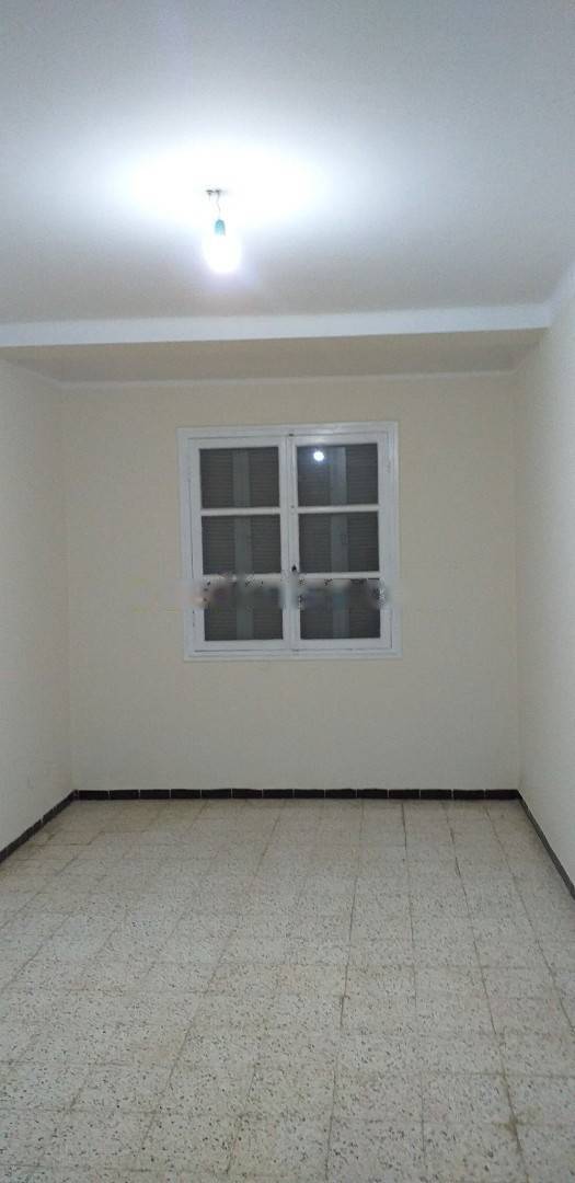 Location Appartement F3 Reghaia