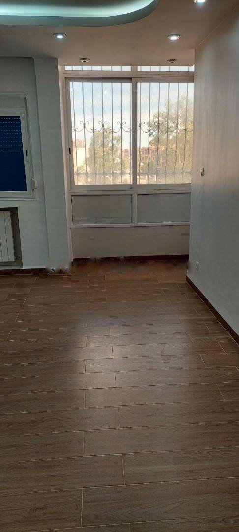 Location Appartement F3 Bab Ezzouar