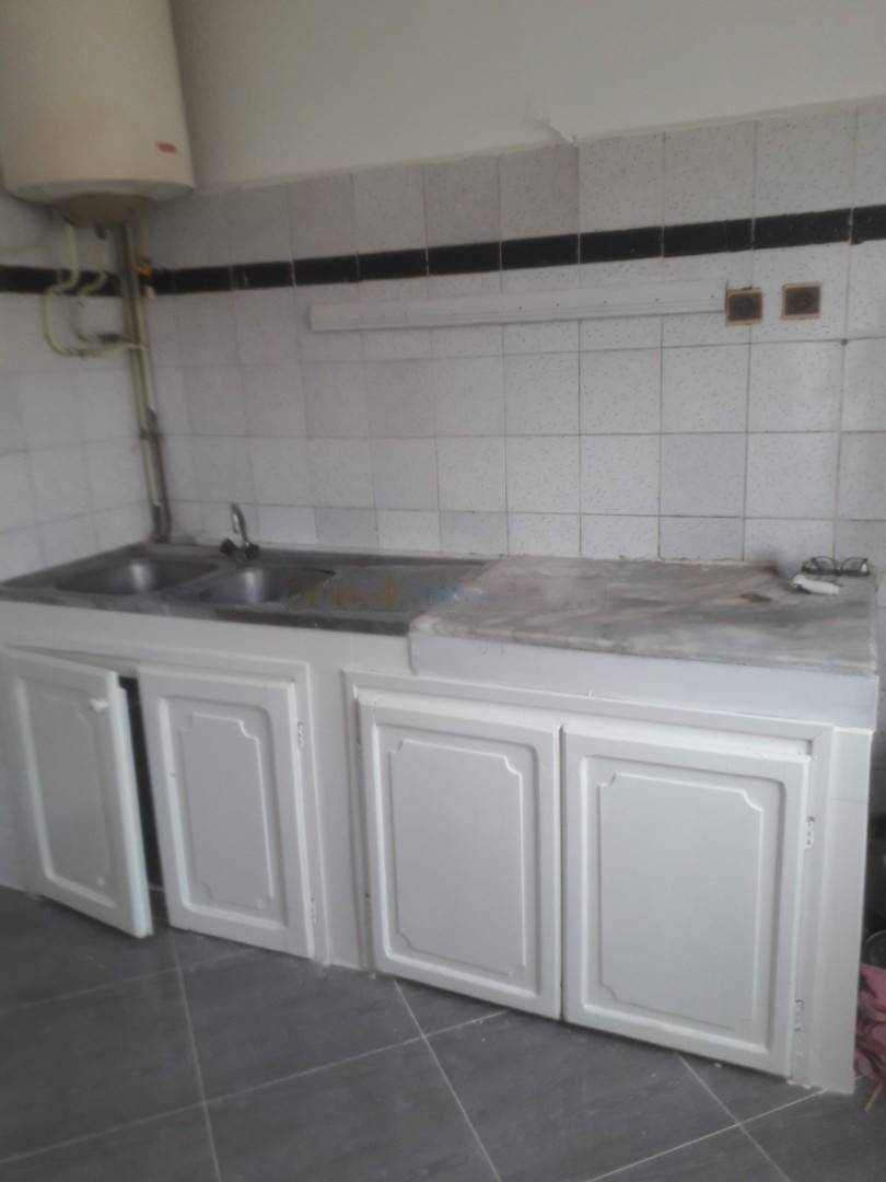 Location Appartement F4 Rouiba