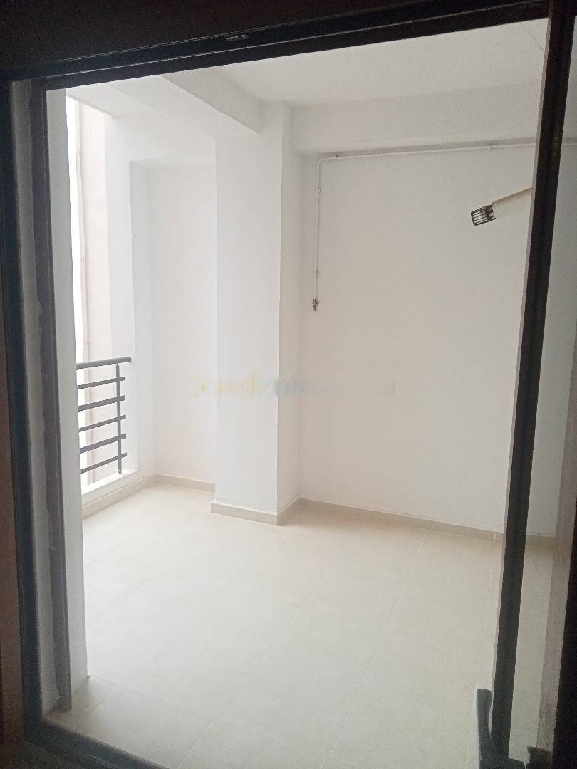 Vente Appartement F4 El Achour