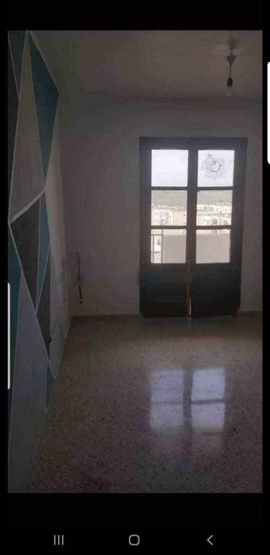 Location Appartement F3 Baba Hassen
