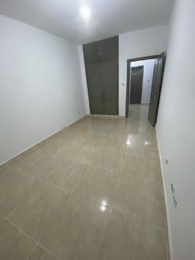 Location Appartement F5 Kouba