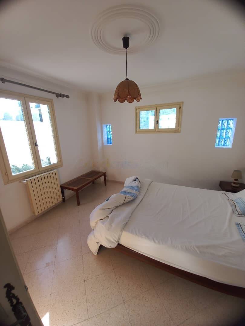 Location Appartement F3 El Mouradia