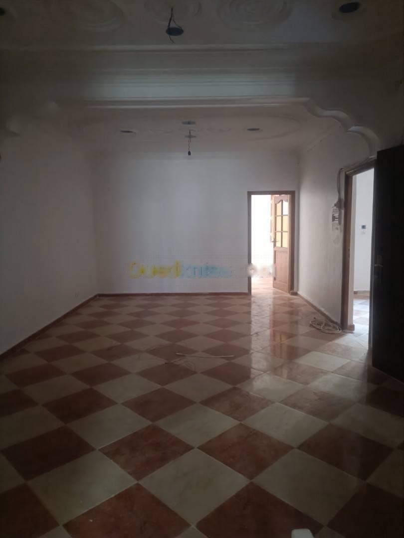 Location Appartement F3 Dar El Beida