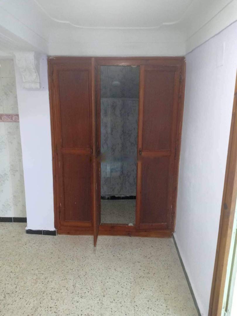 Location Appartement F3 Birkhadem