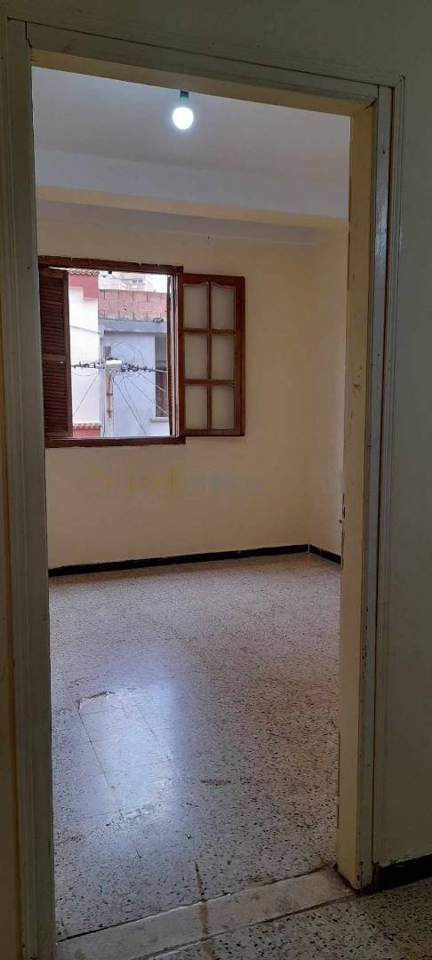 Location Appartement F2 Dar El Beida