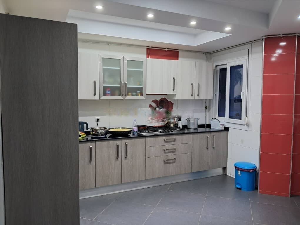 Location Appartement F4 Birkhadem
