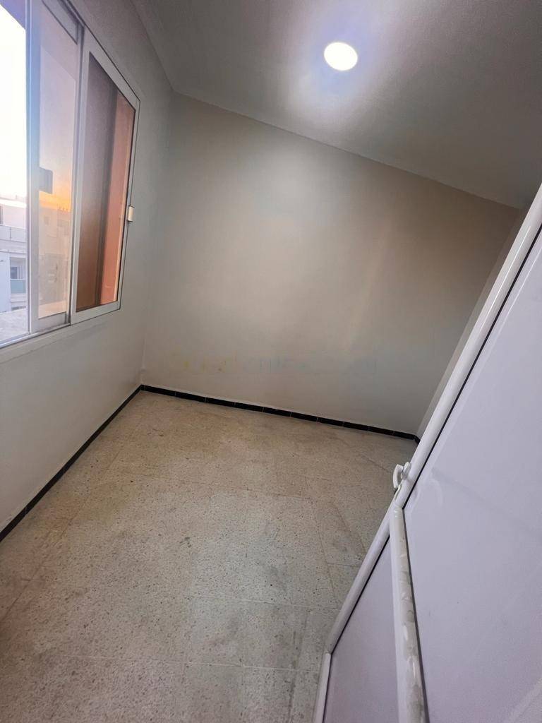 Location Niveau de villa Djasr Kasentina