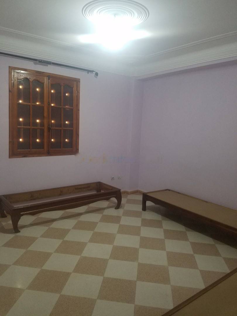 Location Appartement F4 Bordj El Bahri