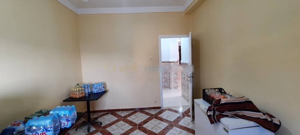 Location Niveau de villa F4 Djasr Kasentina