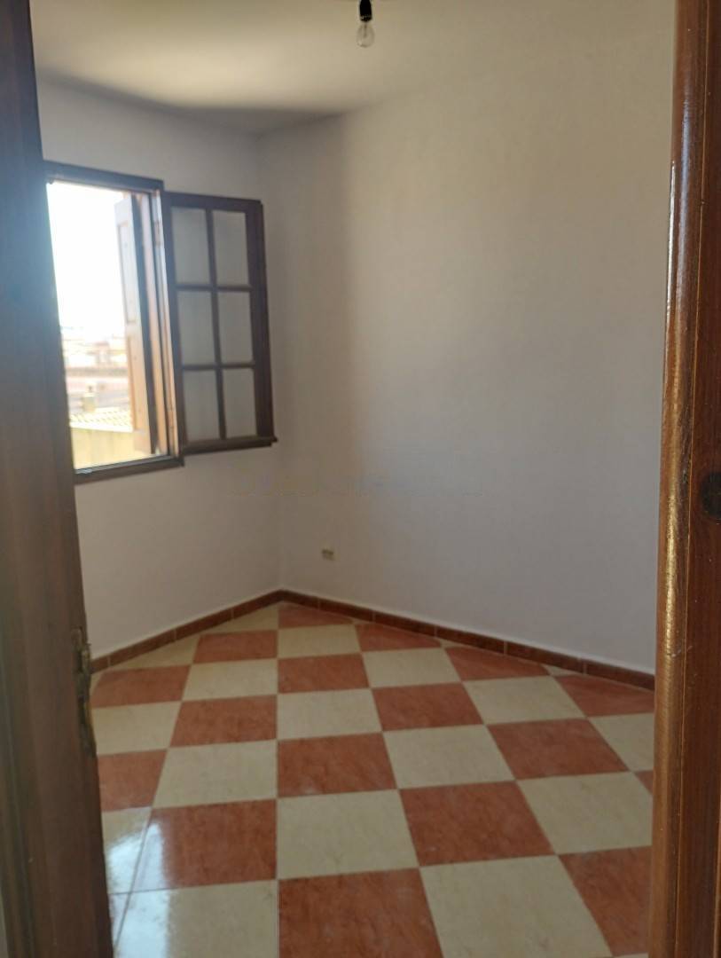 Location Appartement F2 Bordj El Bahri