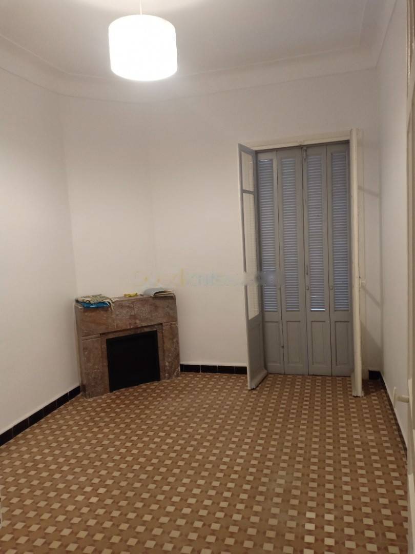 Vente Appartement F3 Belouizdad