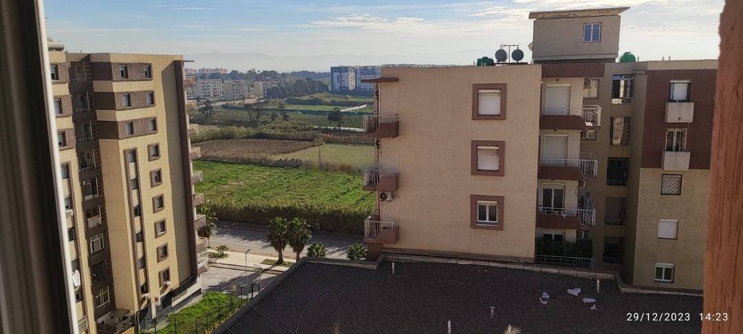 Location Appartement F4 Bordj El Bahri