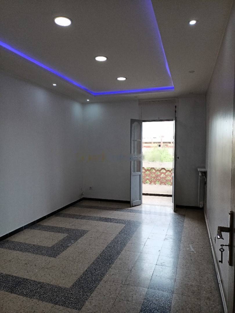 Location Niveau de villa F5 El Harrach