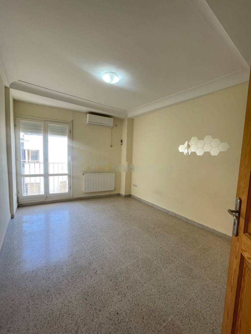 Location Appartement F2 Draria