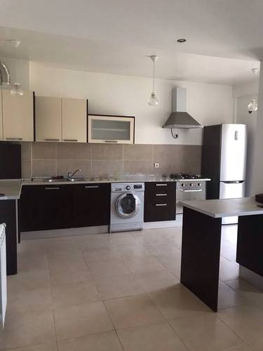 Location Appartement F4 Djasr Kasentina